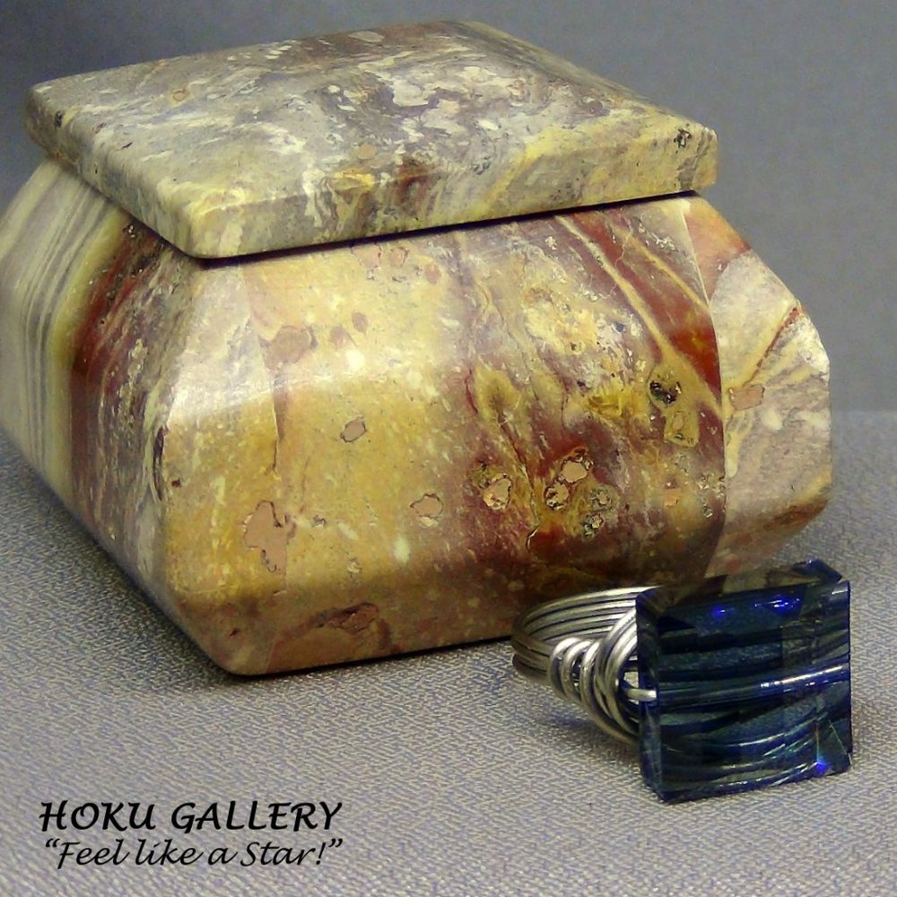 NWOT Ring, Blue Square Austrian Crystal w/Stainless Steel Wire, Handmade size 6